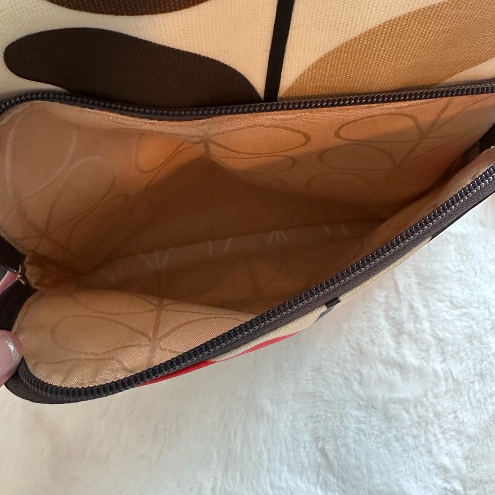 Stylish Multicolor Leaf Pattern Backpack - image 3